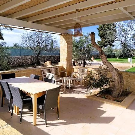 Borgo Rosso Terra Hotel apartamentowy