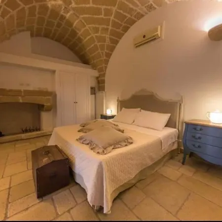 Borgo Rosso Terra アパートホテル