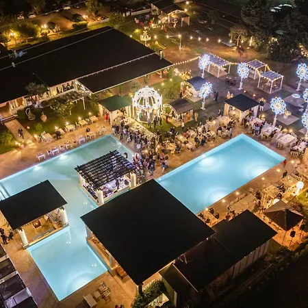 Borgo Rosso Terra Hotel apartamentowy Gallipoli