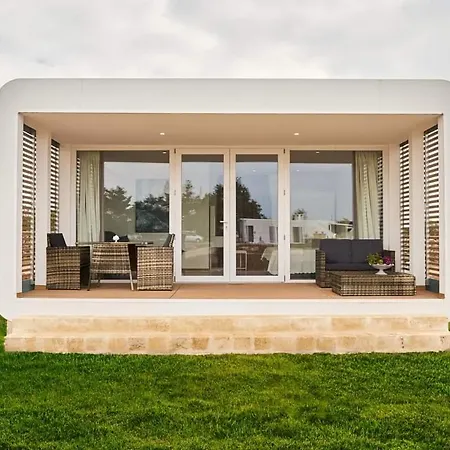 アパートホテル Borgo Rosso Terra 4*