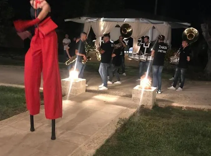 Borgo Rosso Terra 4* 加利波利