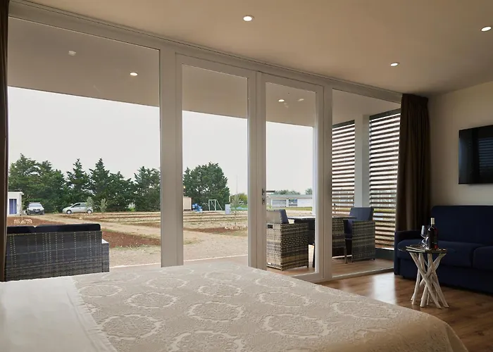 Borgo Rosso Terra 4* 加利波利