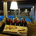 Aparthotel Borgo Rosso Terra