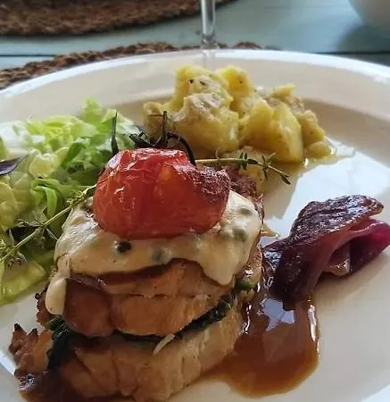 Borgo Rosso Terra Lejlighedshotel