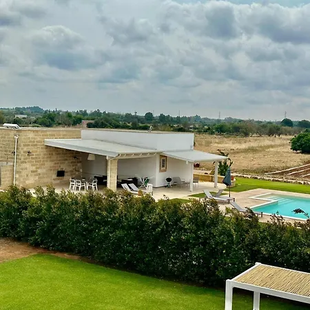 Borgo Rosso Terra 아파트호텔 3*