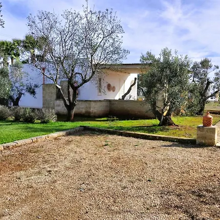 Borgo Rosso Terra Ξενοδοχείο με διαμερίσματα 4*
