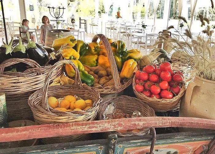 Lägenhetshotell Borgo Rosso Terra 4*